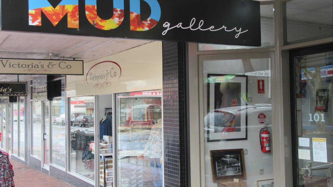New signage on the Gallery