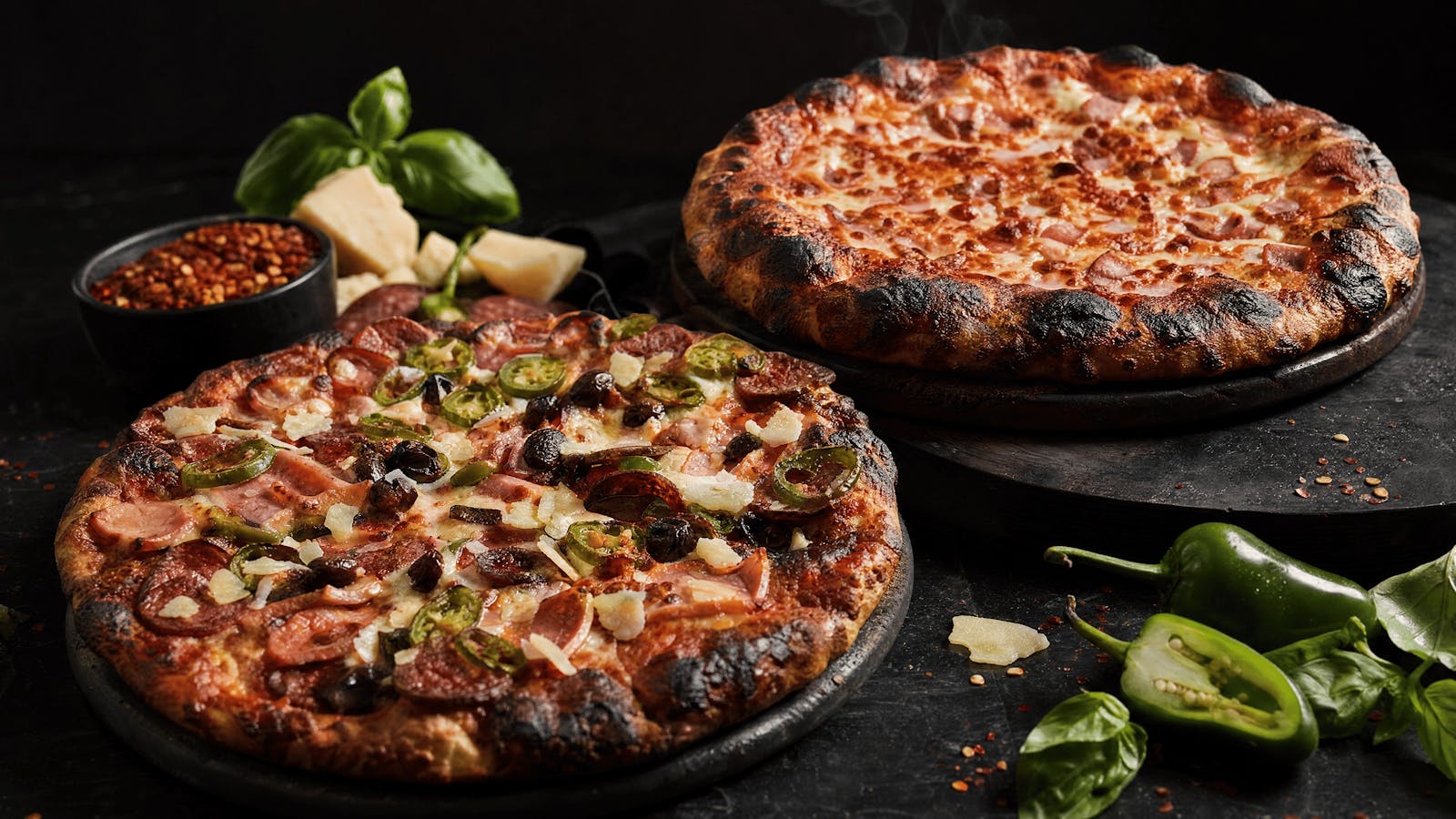 Classic and gourmet pizzas from the Medici menu