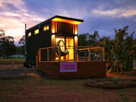 tiny house, accommodation, tour, overnight tour, guided tour