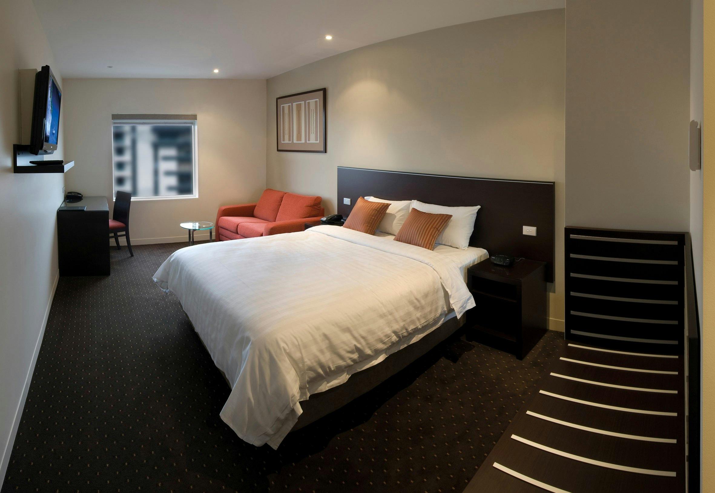 Executive Queen Suite
