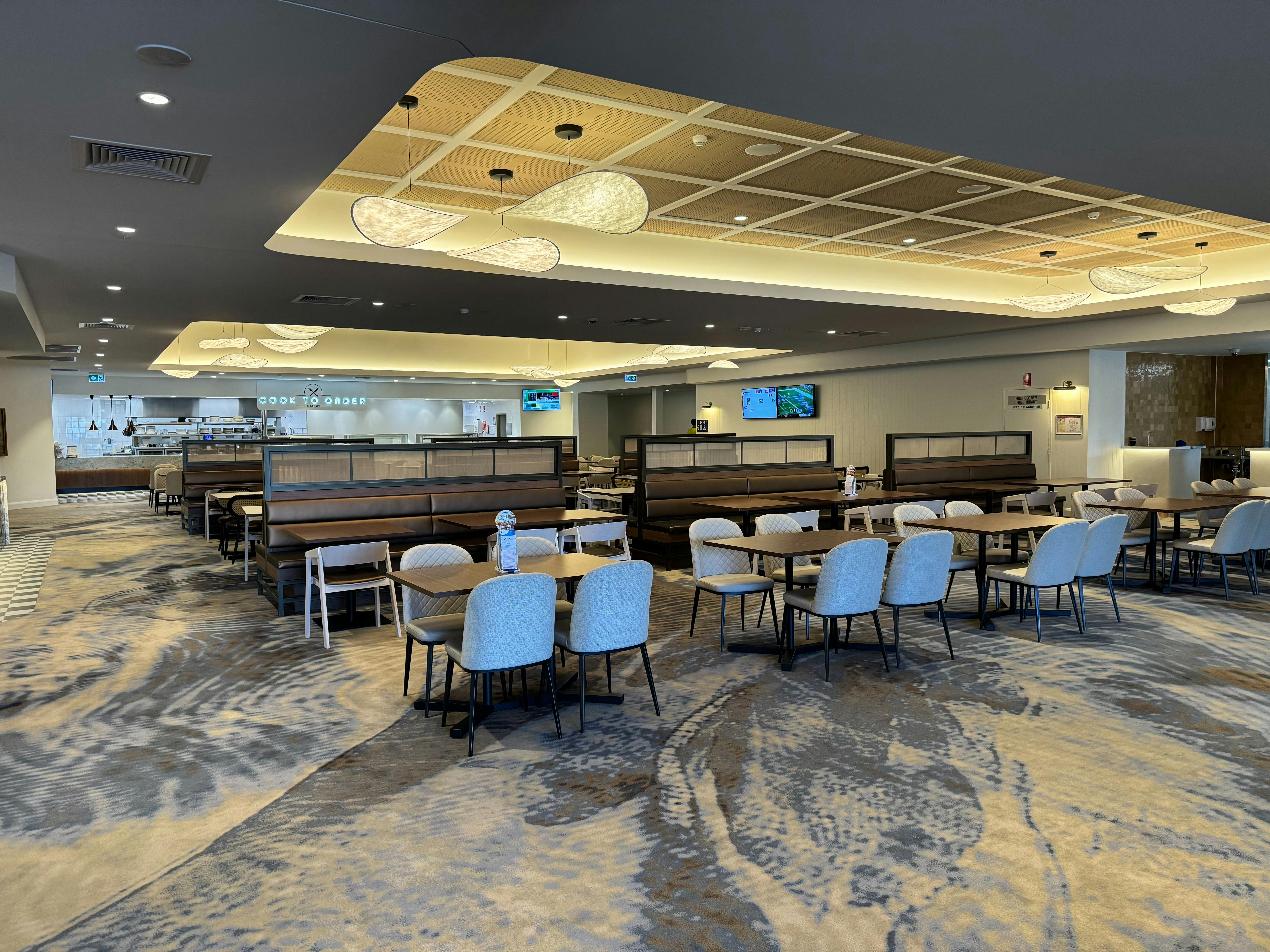 ダイニングルーム