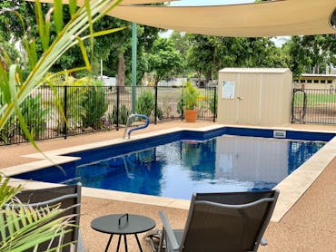 Pool Pool