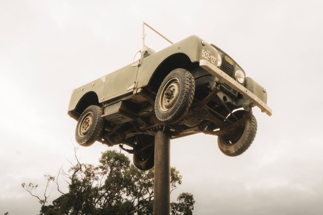 Land Rover on a Pole Keith, Attraction South Australia