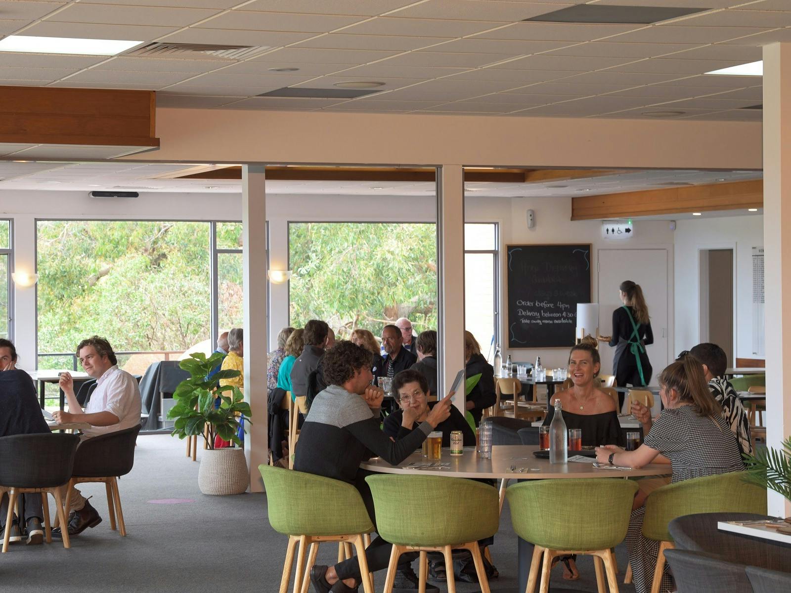 Angelsea-golf-club-bistro