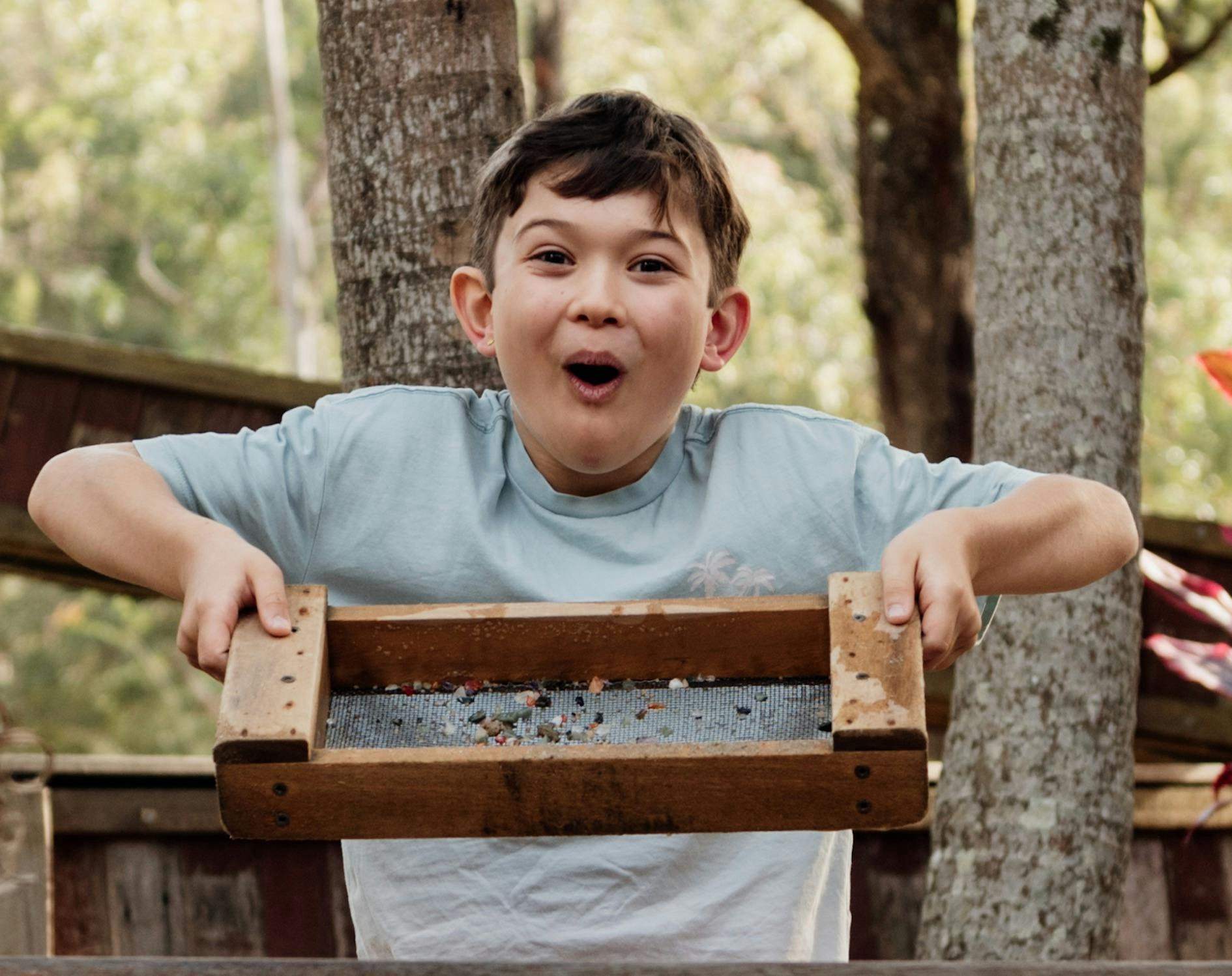 Thunderegg Crystal Mine
