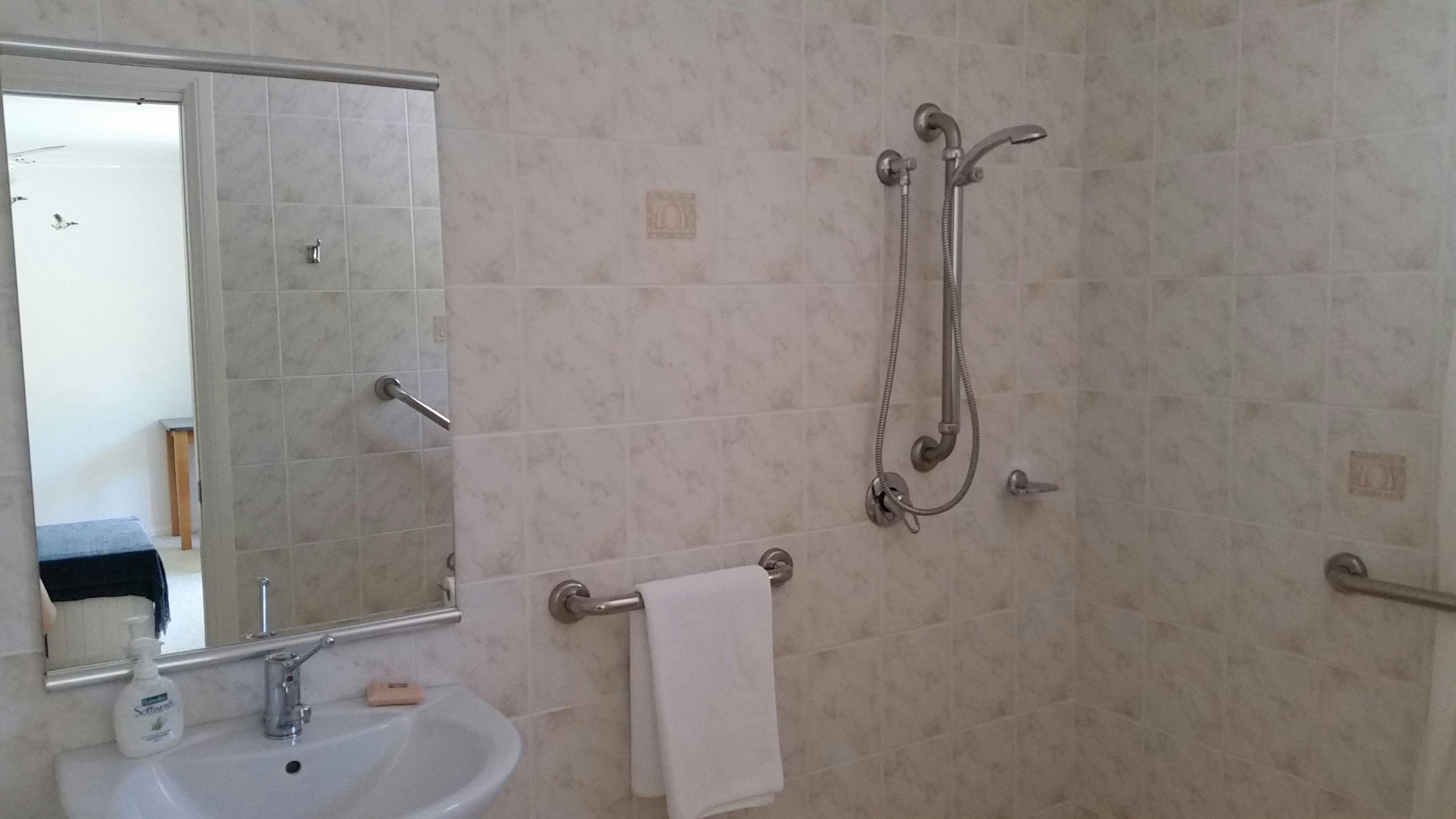 Magnolia Suite (Twin)