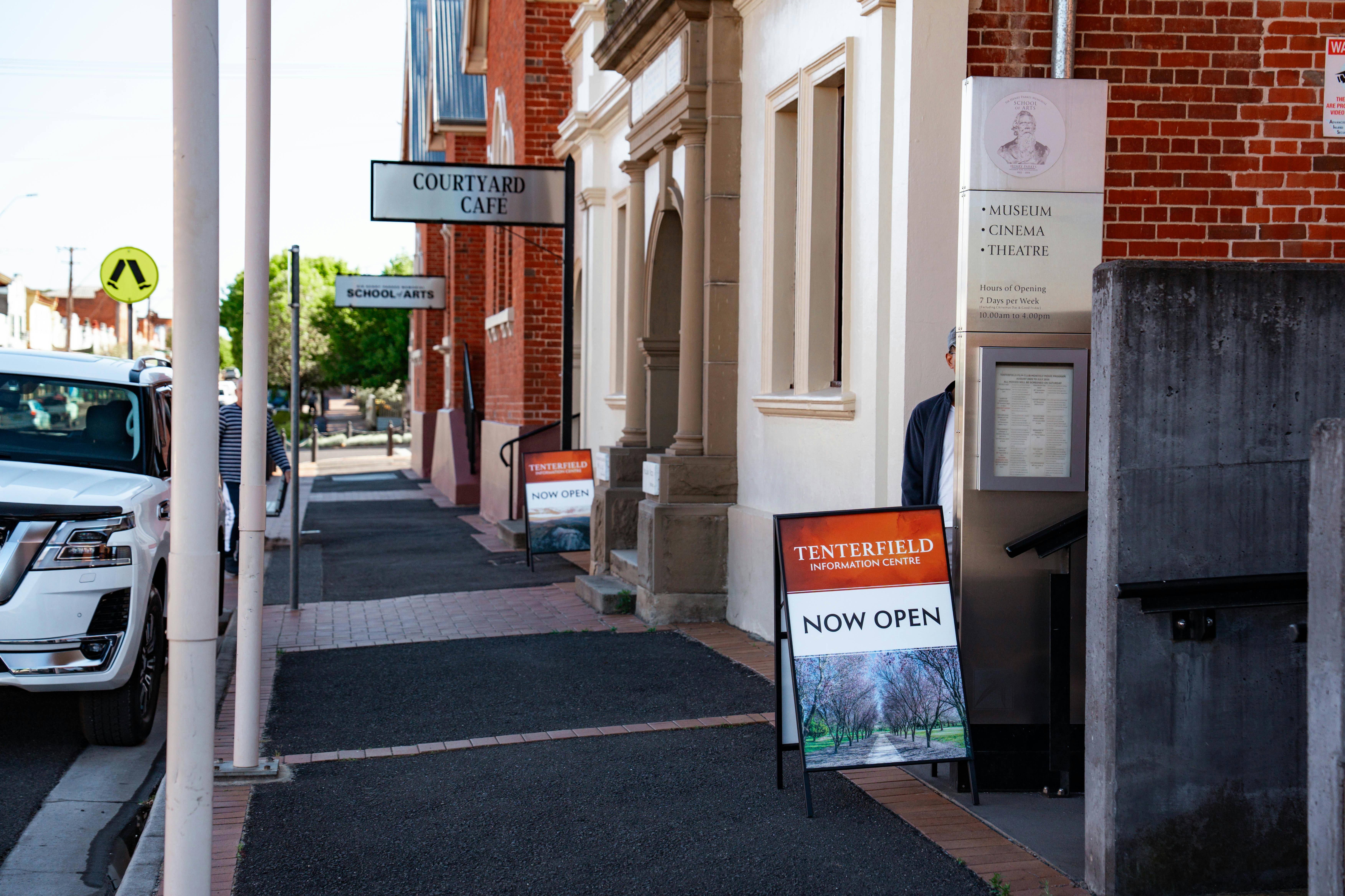 Sir Henry Parkes School of Arts Building