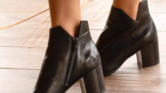 If The Shoe Fits & Isabellas