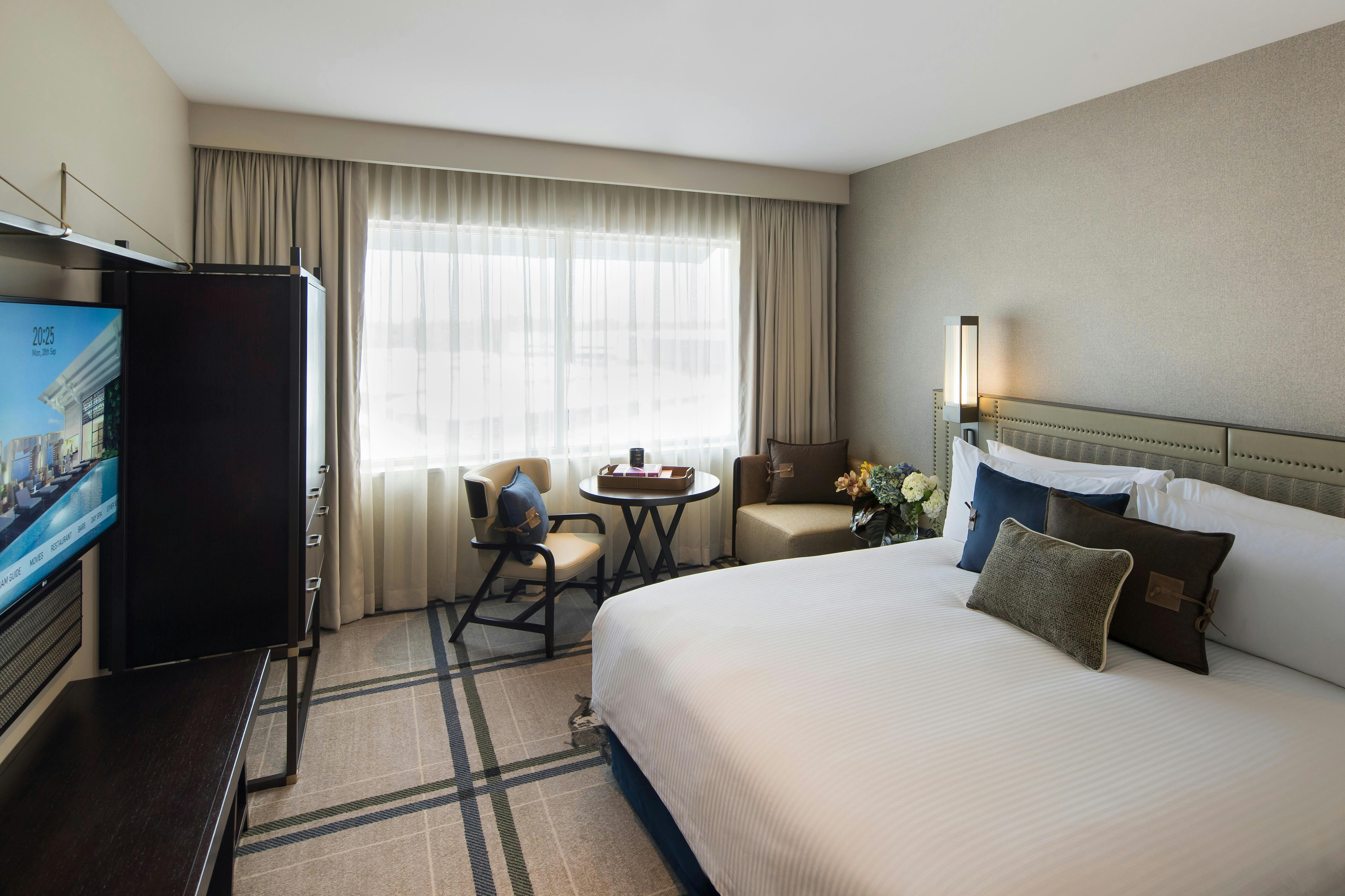 Superior King room