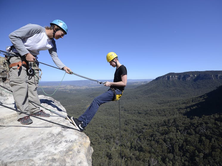 abseiling blue mountains