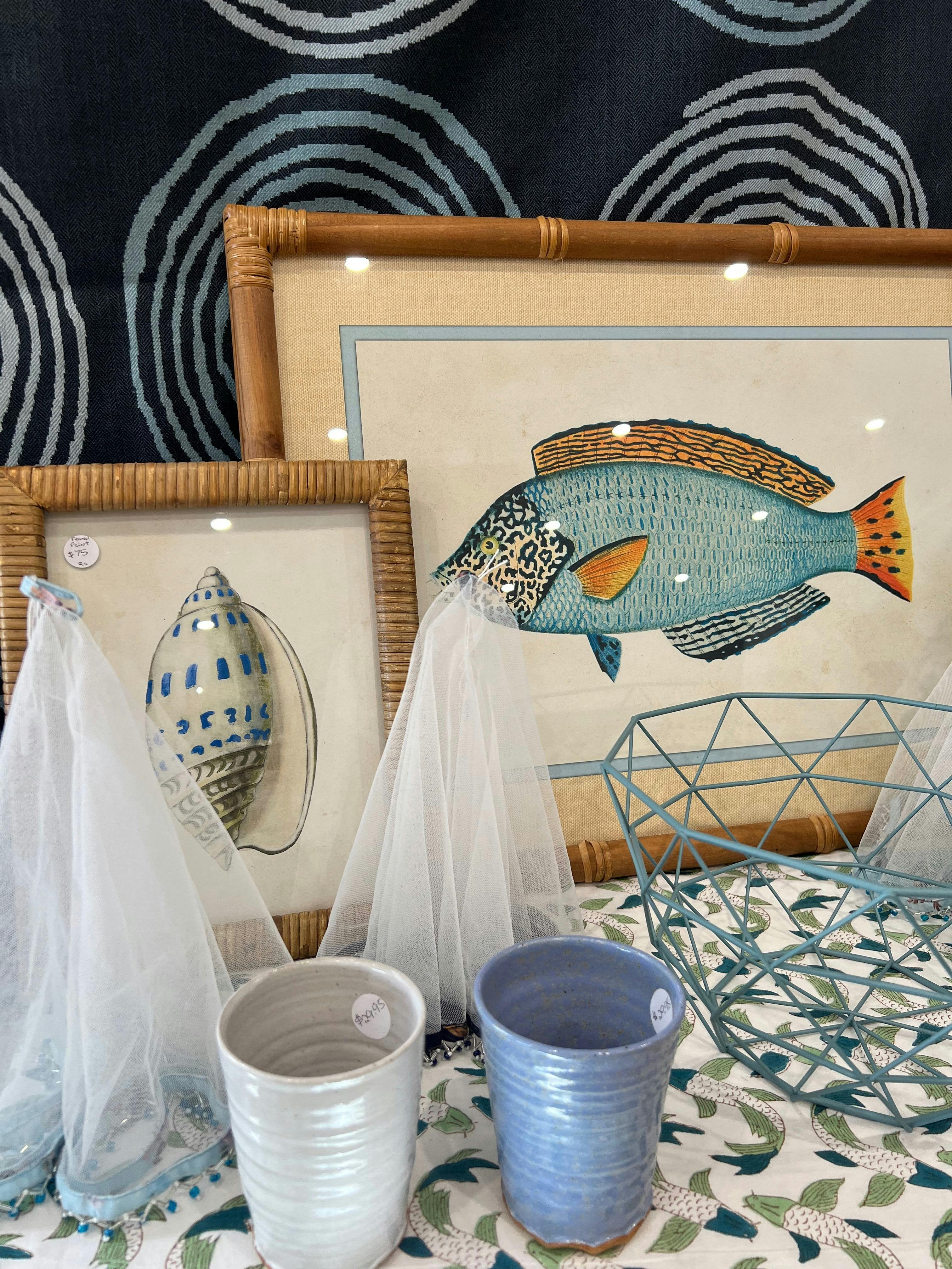 Fish and local pottery