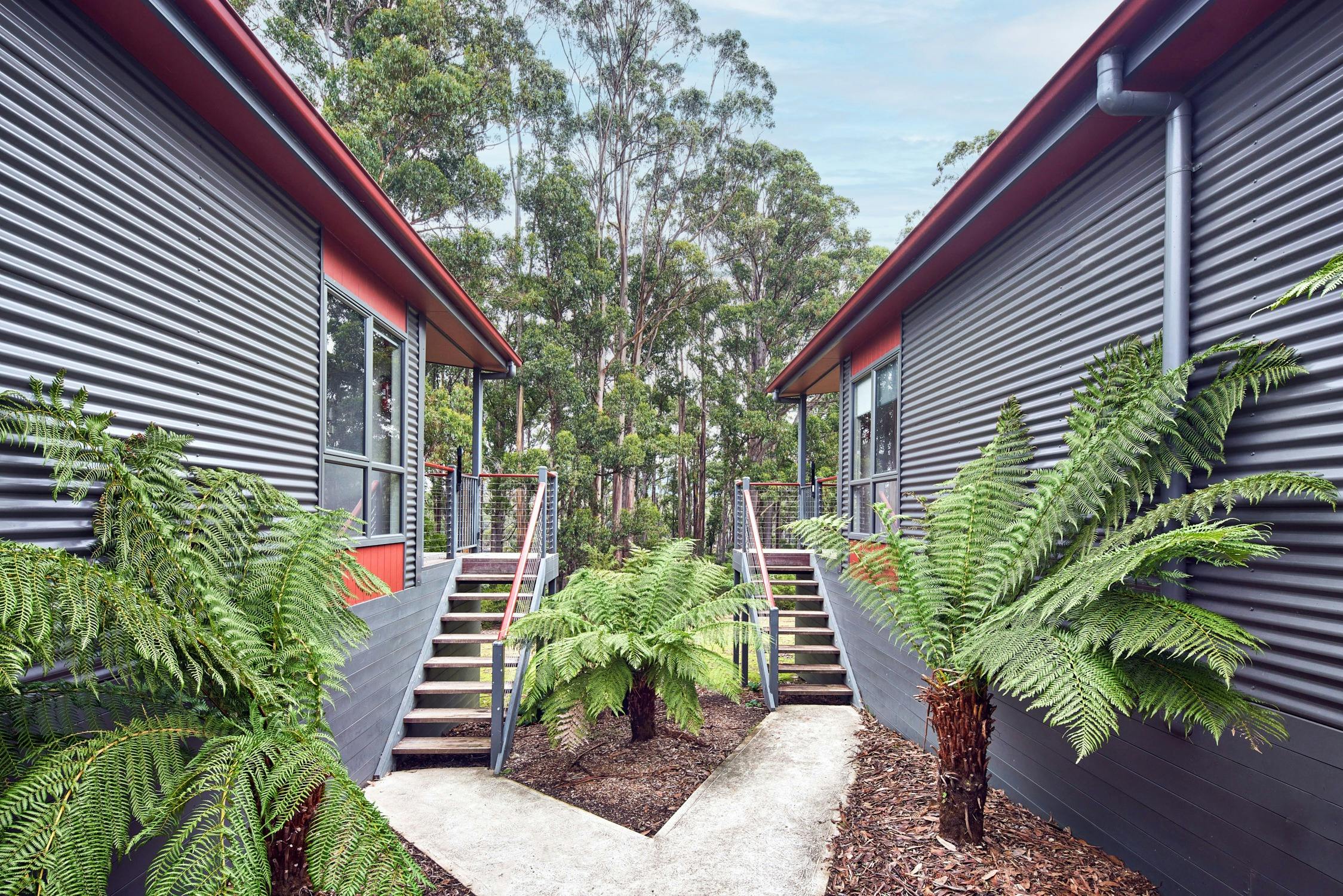 Peninsula Cabin image