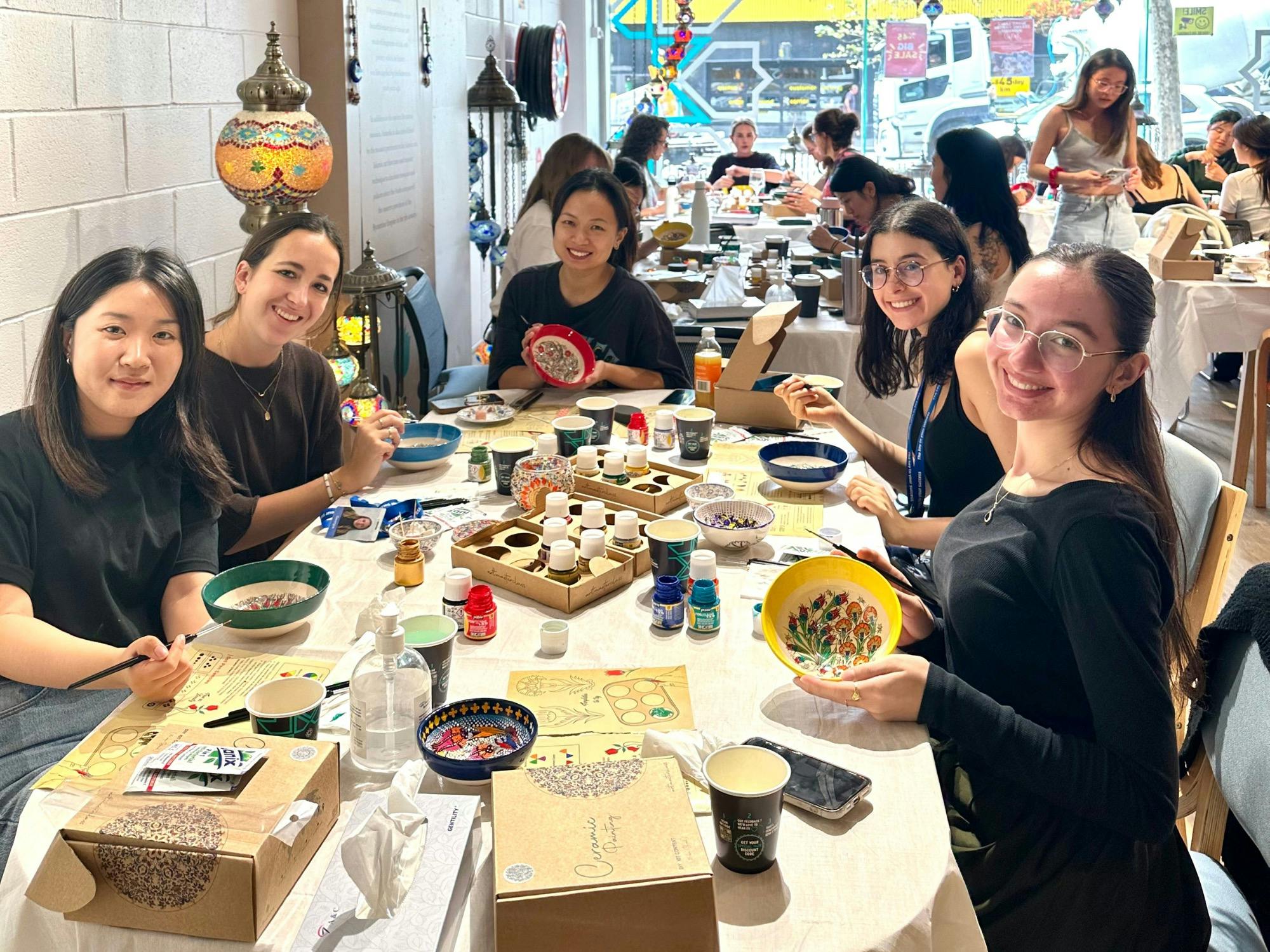 Ceramic Paint and Sip Classes in Sydney