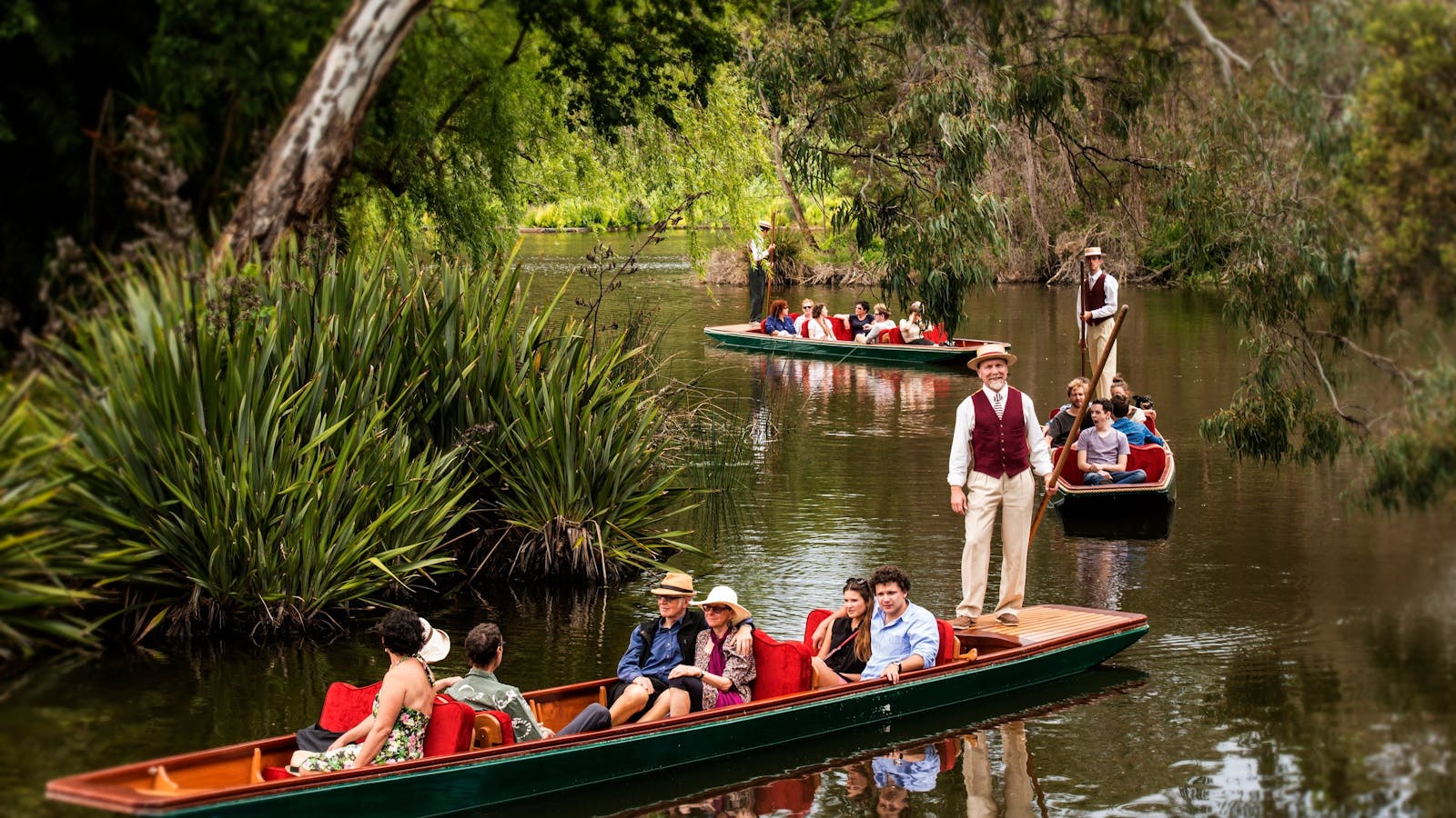 Punting on the Lake