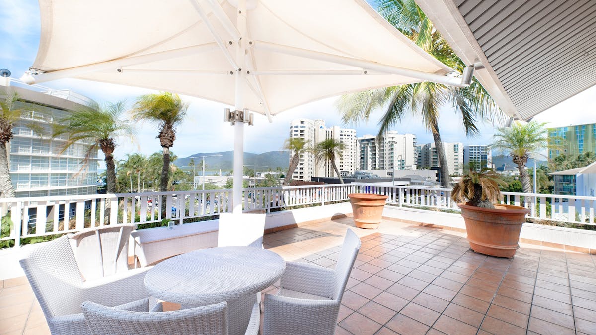cairns, ramada, hotel, resort