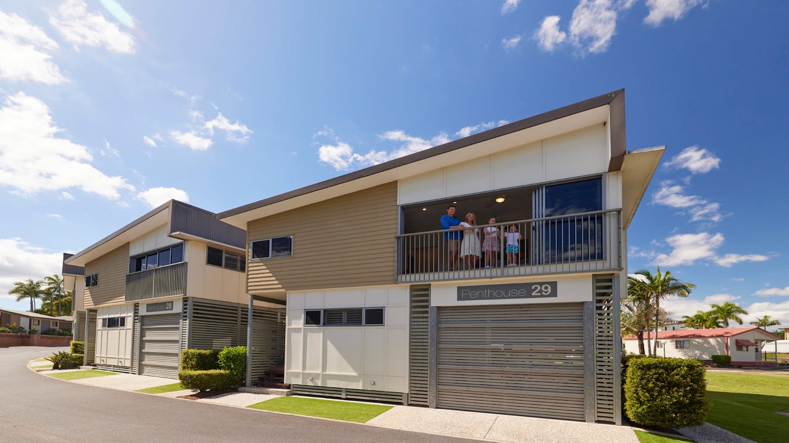 Penthouse Cabin at Brisbane Holiday Village Penthouse Cabin at Brisbane Holiday Village