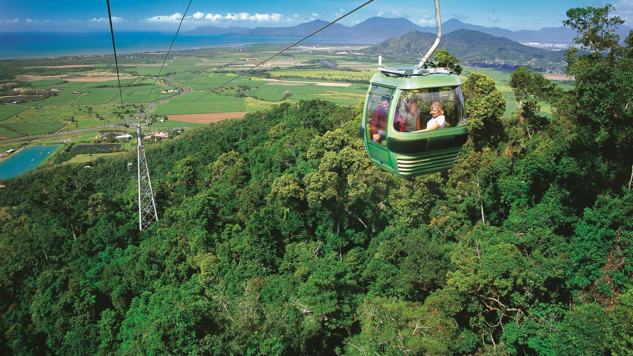 skyrail cable way to Kuranda skyrail cable way to Kuranda