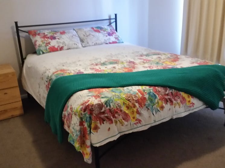 Second bedroom with Queen bed