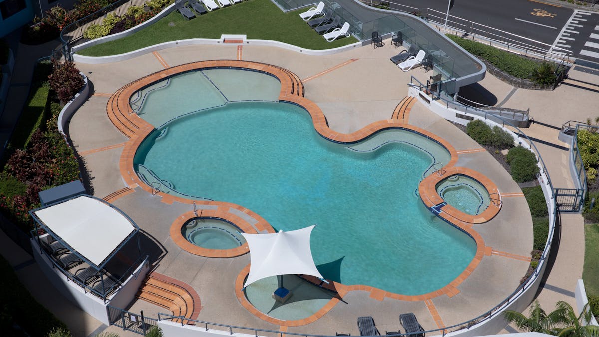BreakFree Grand Pacific - Swimming Pool