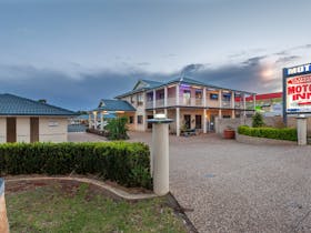 Clifford Gardens Motor Inn