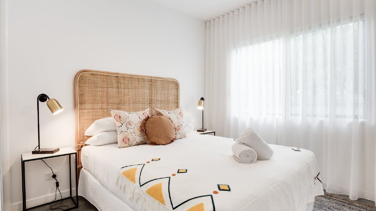 Queen bedroom