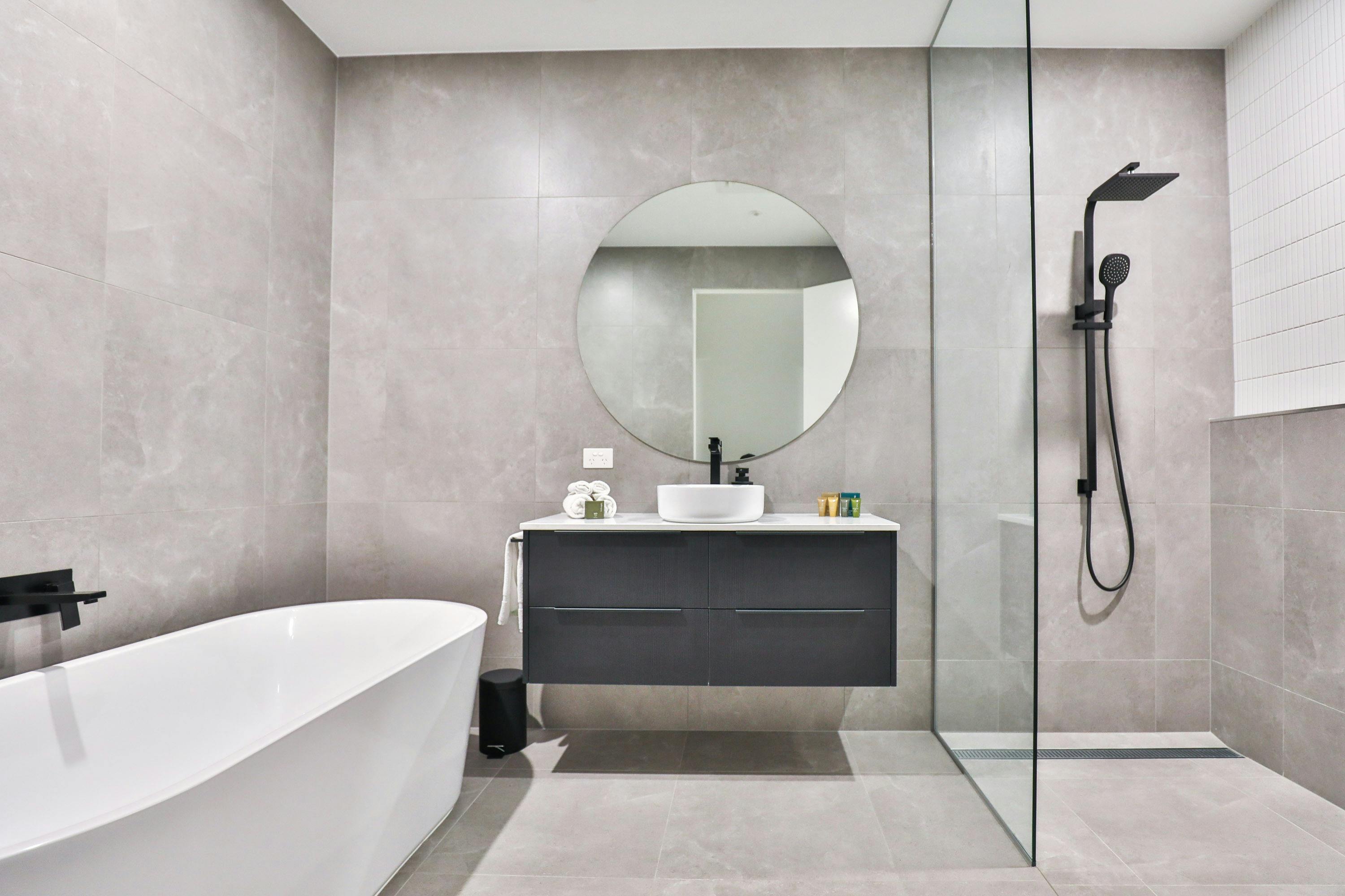 Indulge Apartments - City View Penthouses