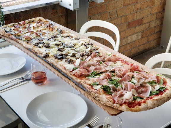 Northbeach Pavilion Pizza Restaurant, Bar and Kiosk