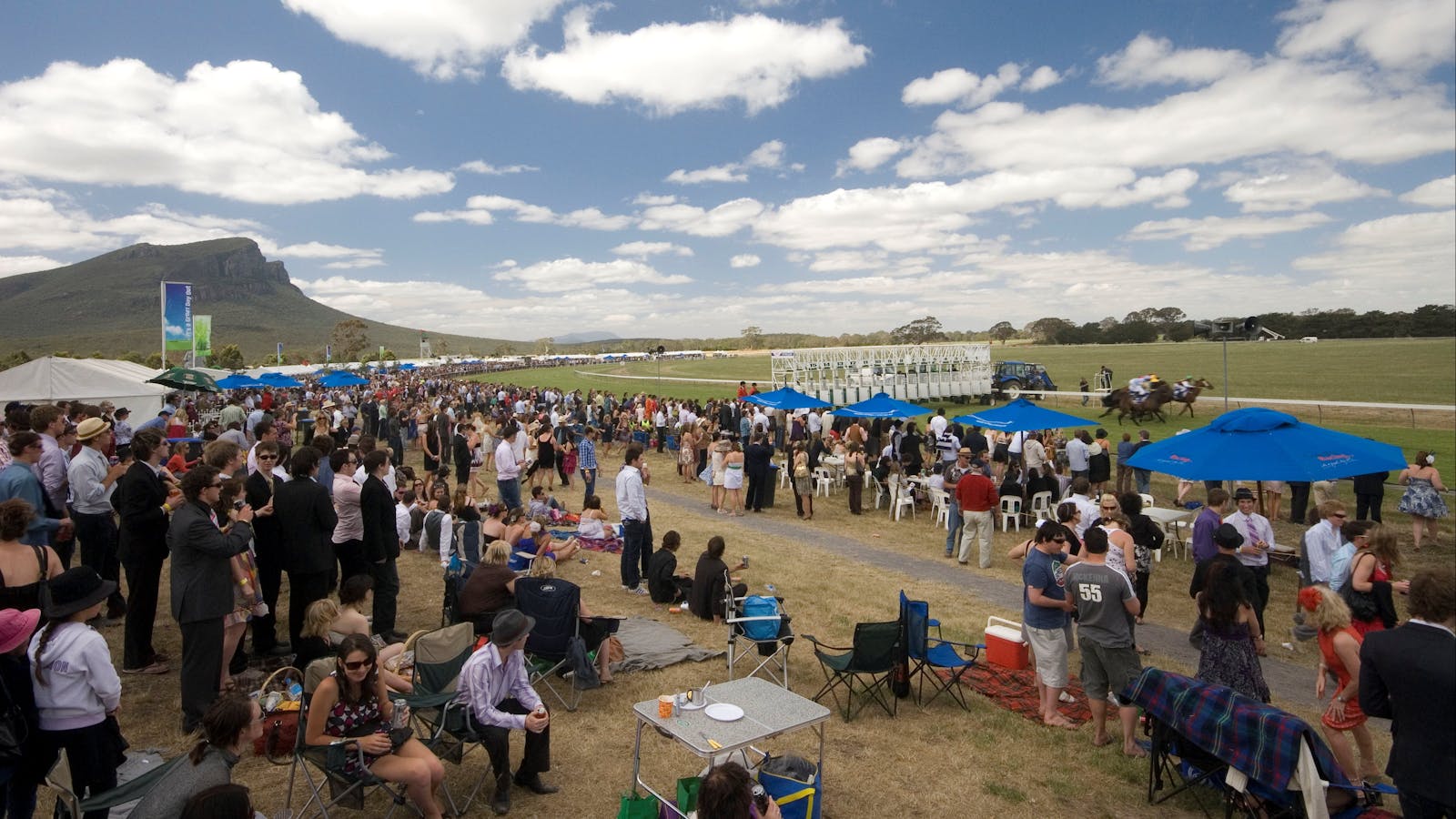 Image for Dunkeld Races feat. The William Thompson Cup