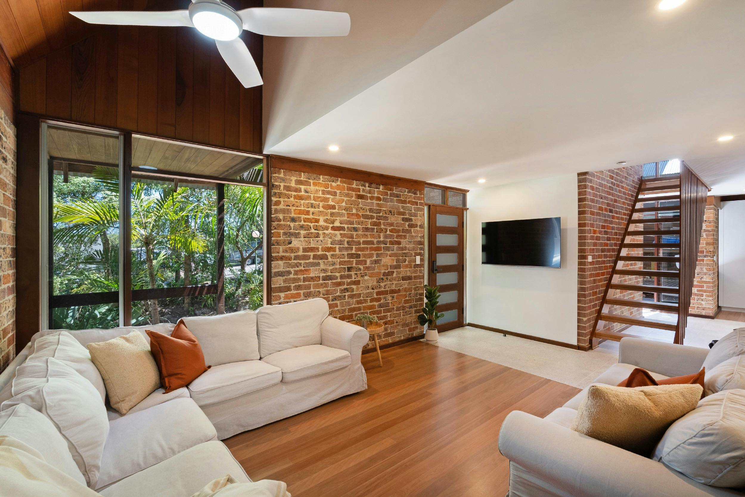 Canopy, Photographer Russell Quinn