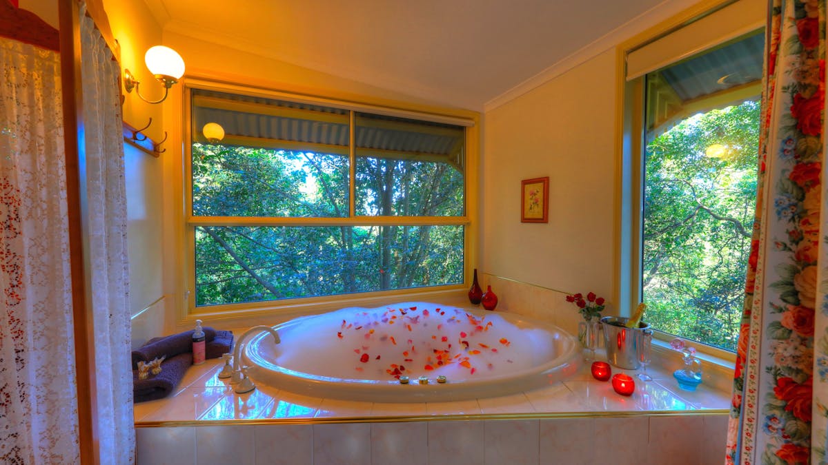 Double spa experience at The Falls Montville