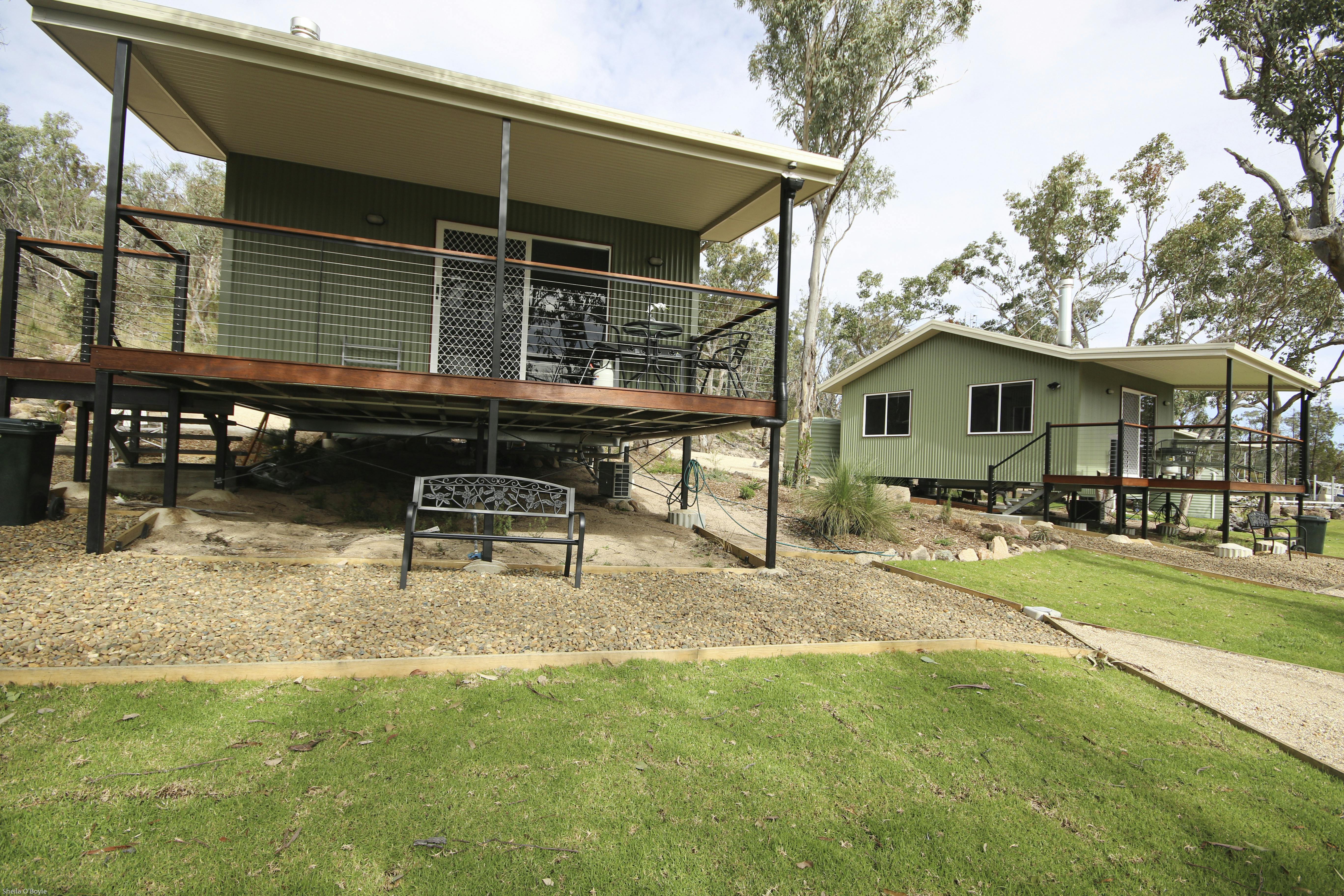 Glen Lough Cabins Granite Belt Wine Country