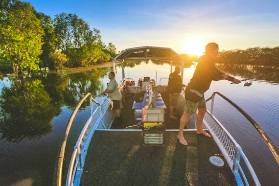 イエローウォーターフィッシング