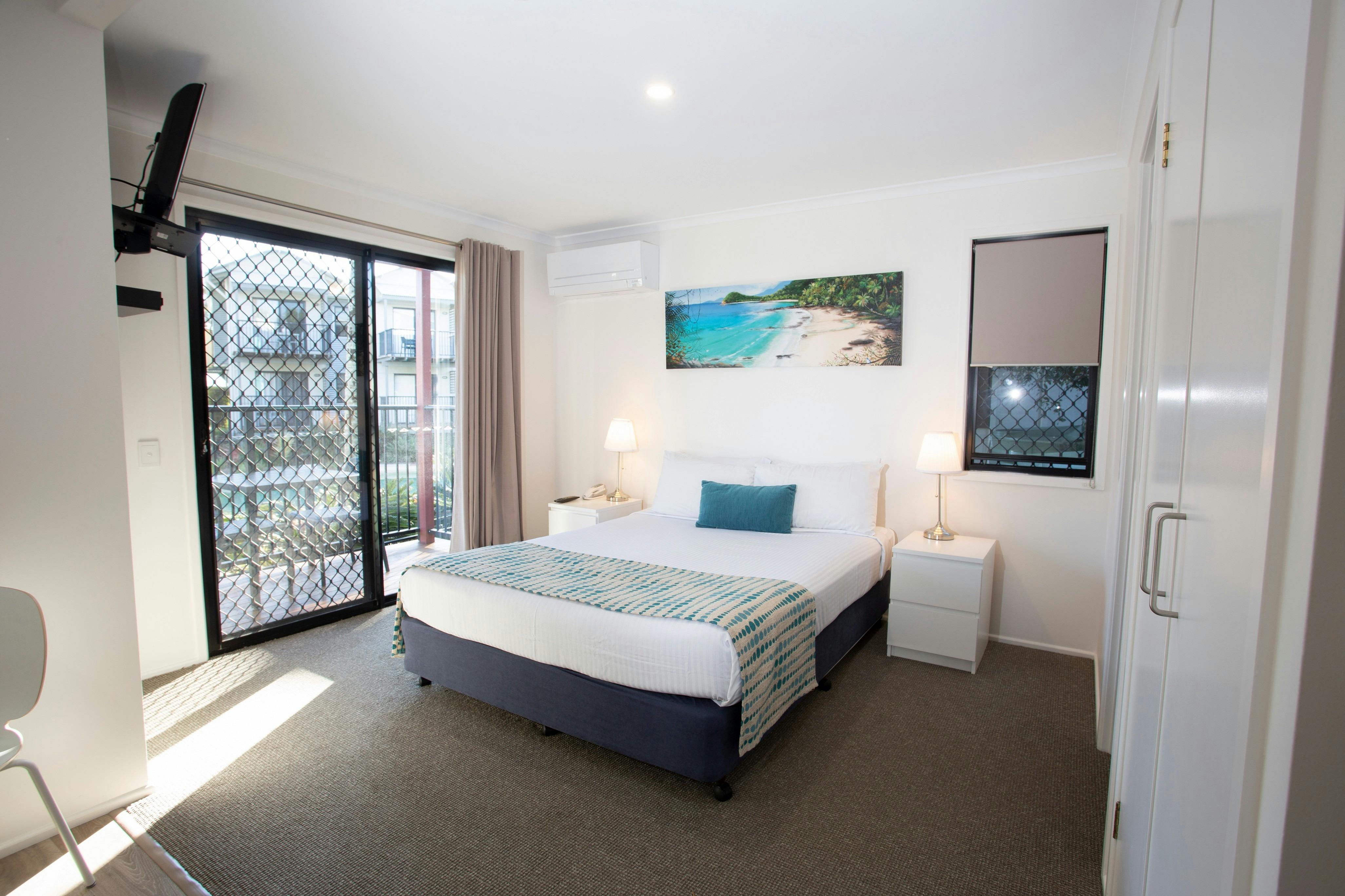Noosa Lakes Resort