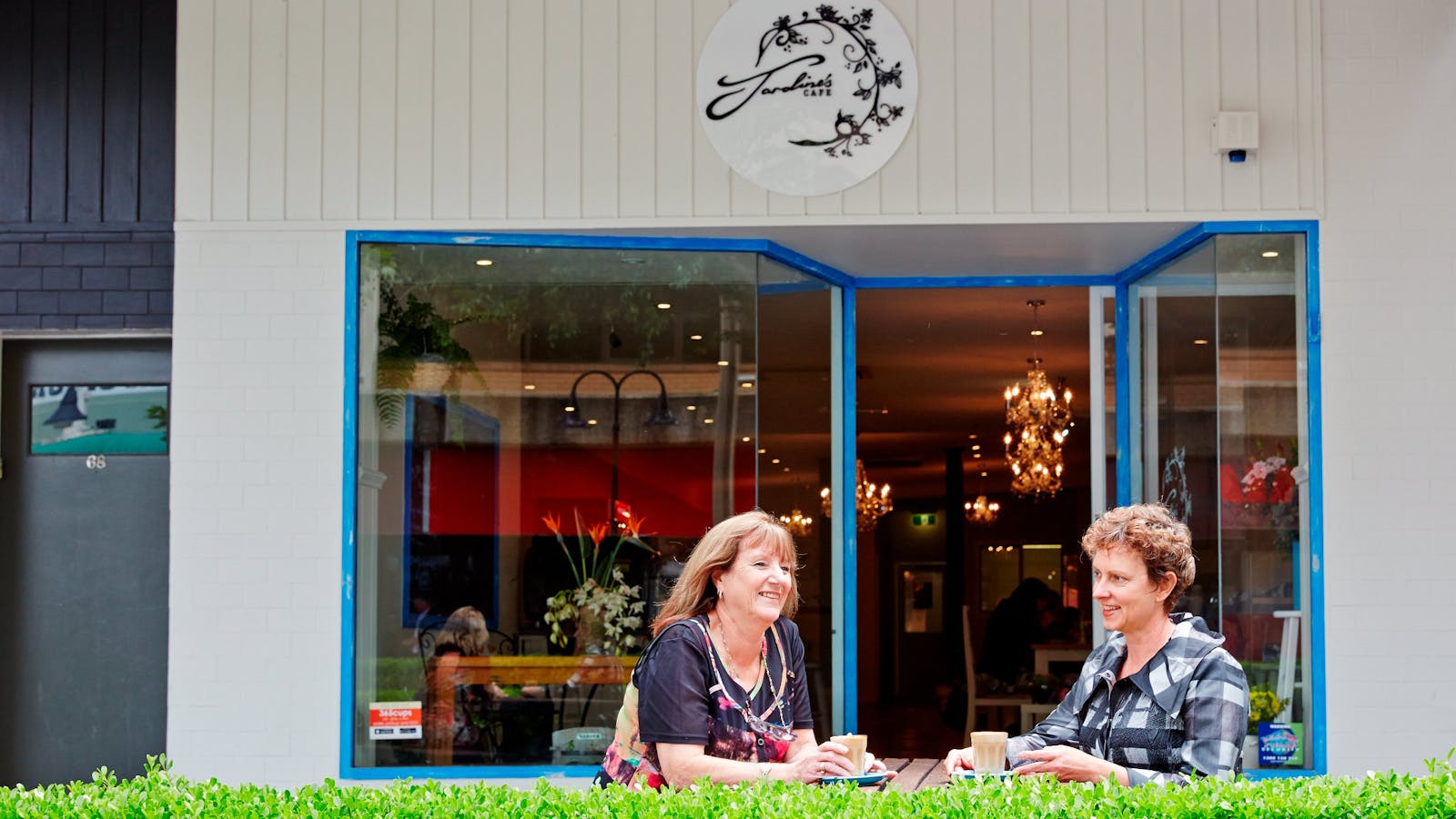 Jardine's Café