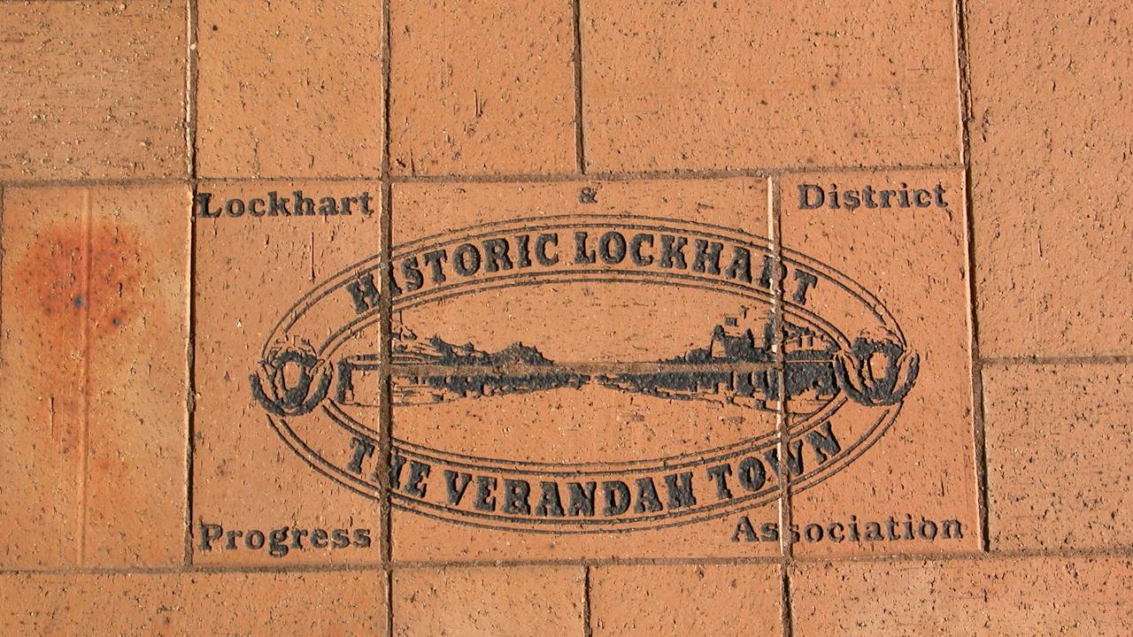 Lockhart Etched Paver
