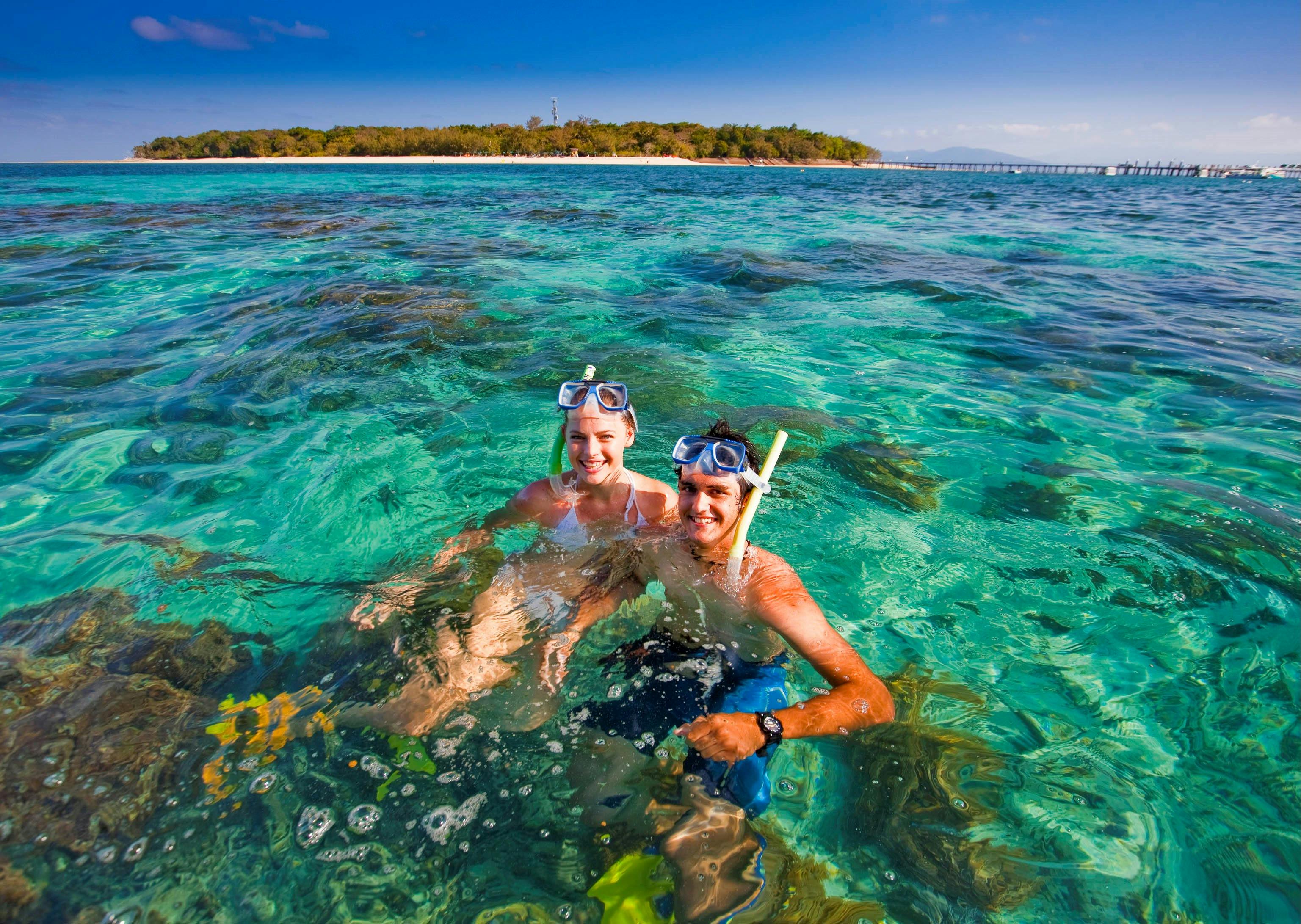 Green Island Reef Cruise Half Day 1pm (HDPM - Pak 5)