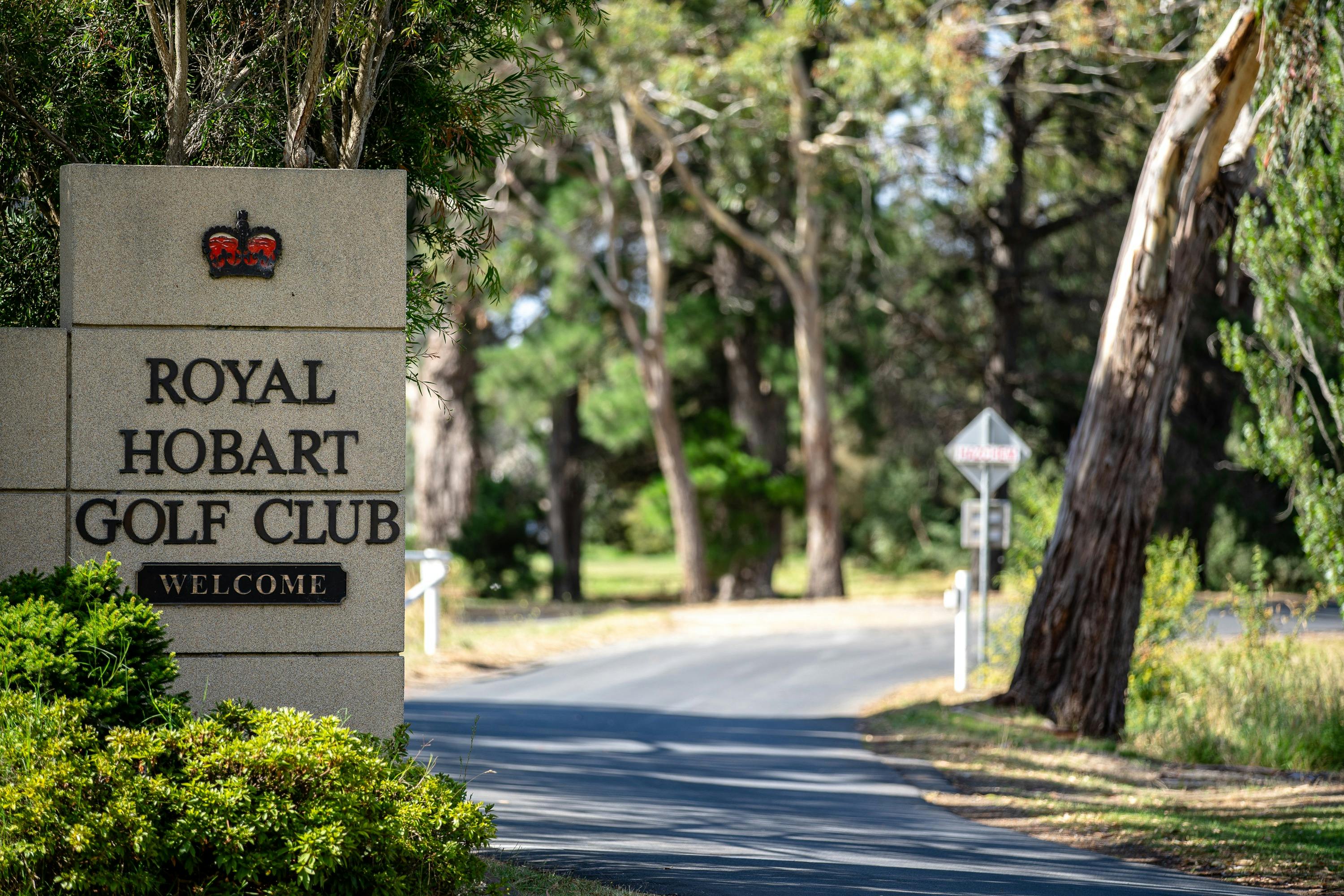 Entrance way, with sign reading 'Royal Hobart Golf Club' and 'Welcome'