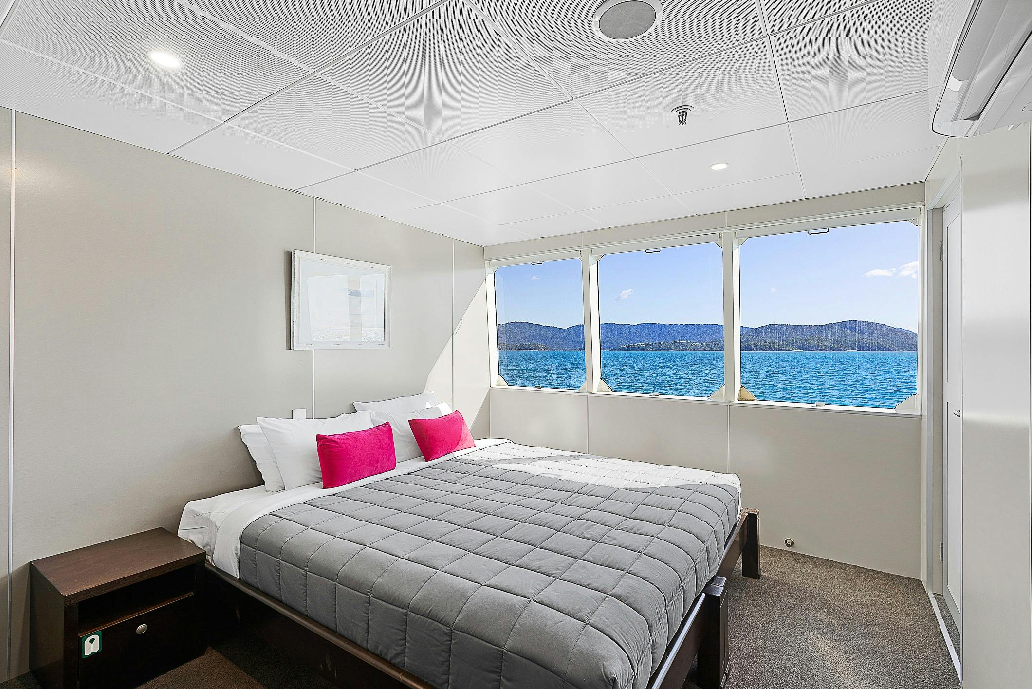 Whitsunday Explorer Cabin