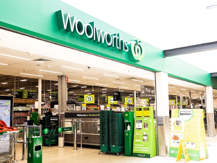 Exterior image of Woolworths Minto Mall
