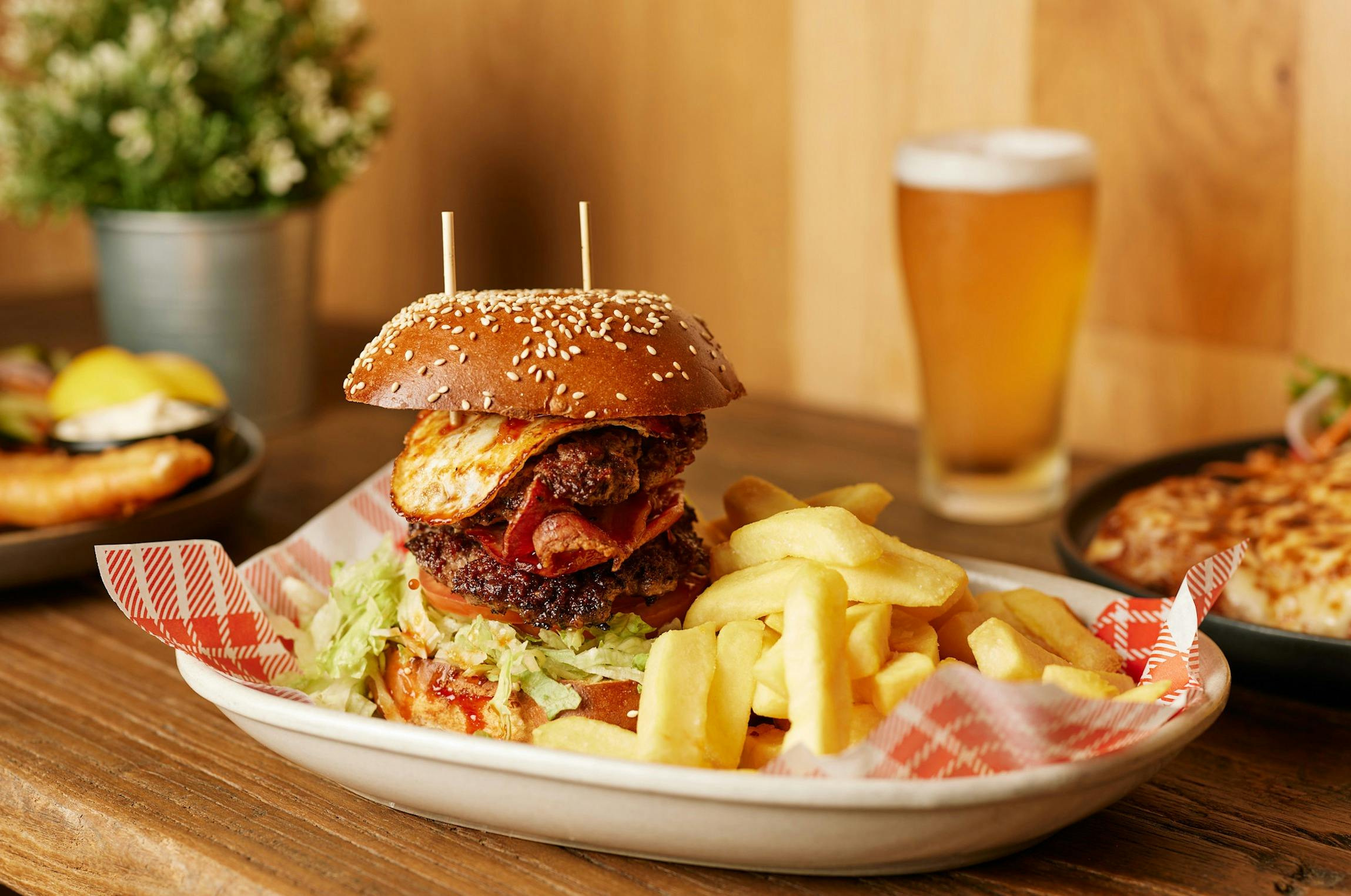 The Brahma Lodge Hotel - Food & Beverage / Burger