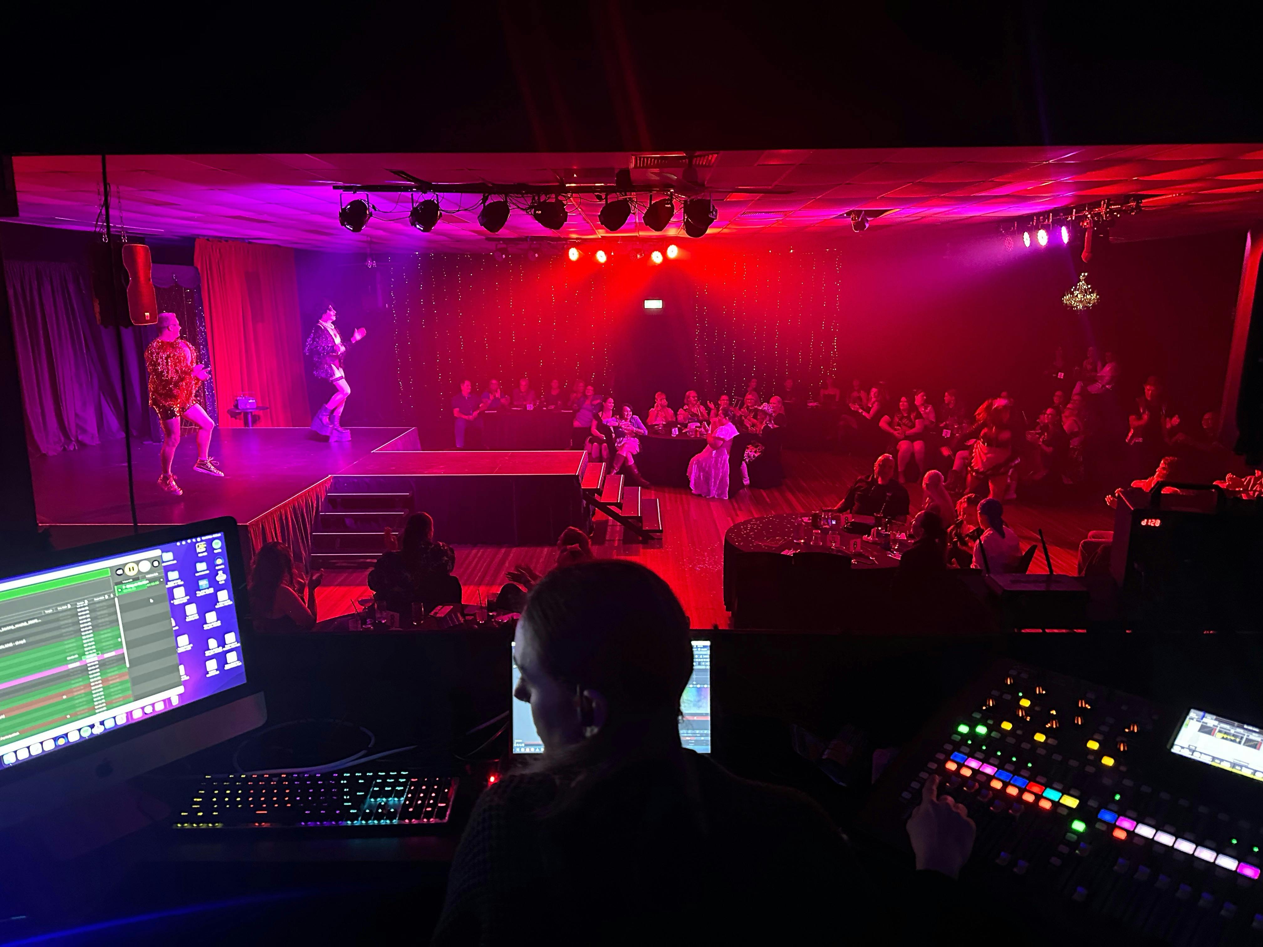 Lux Noir Cabaret Dinner Theatre