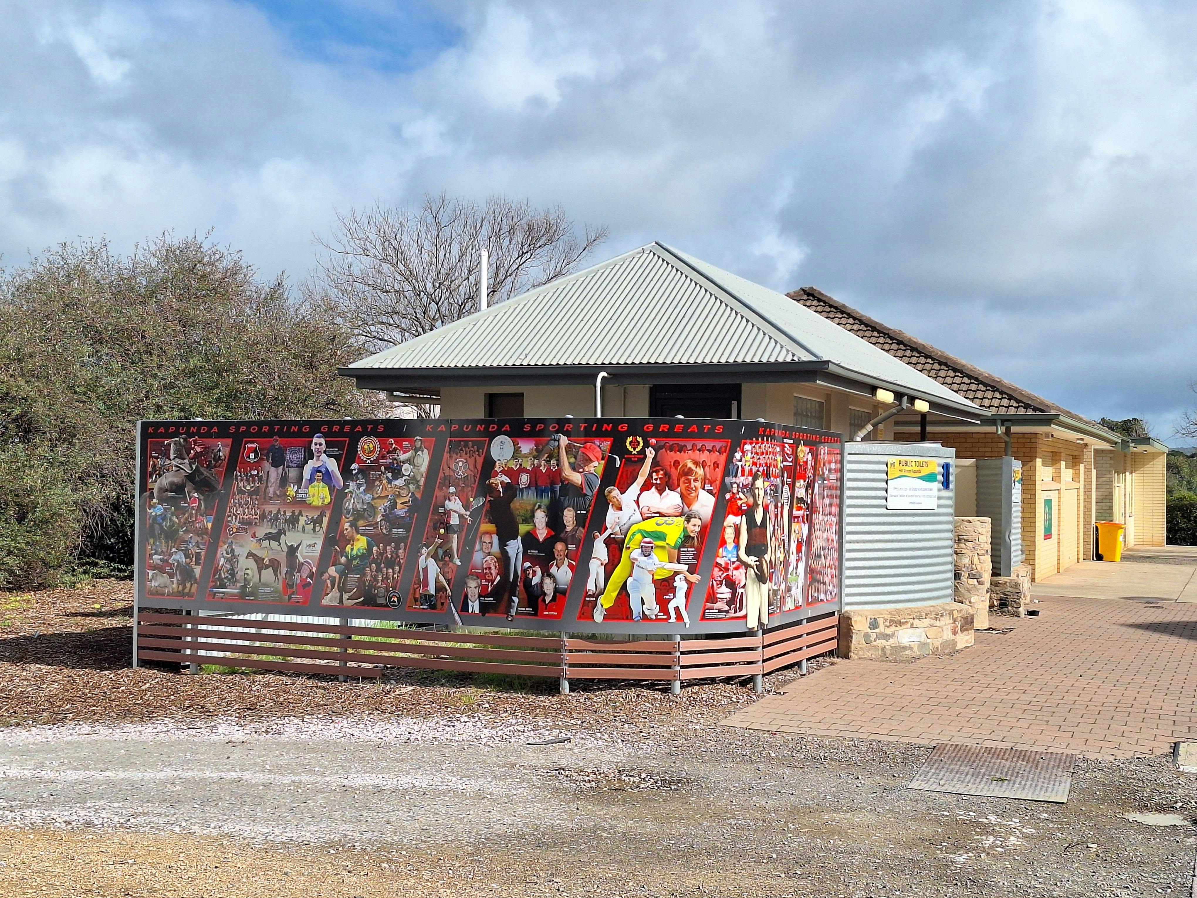 Hill Street Public Toilets