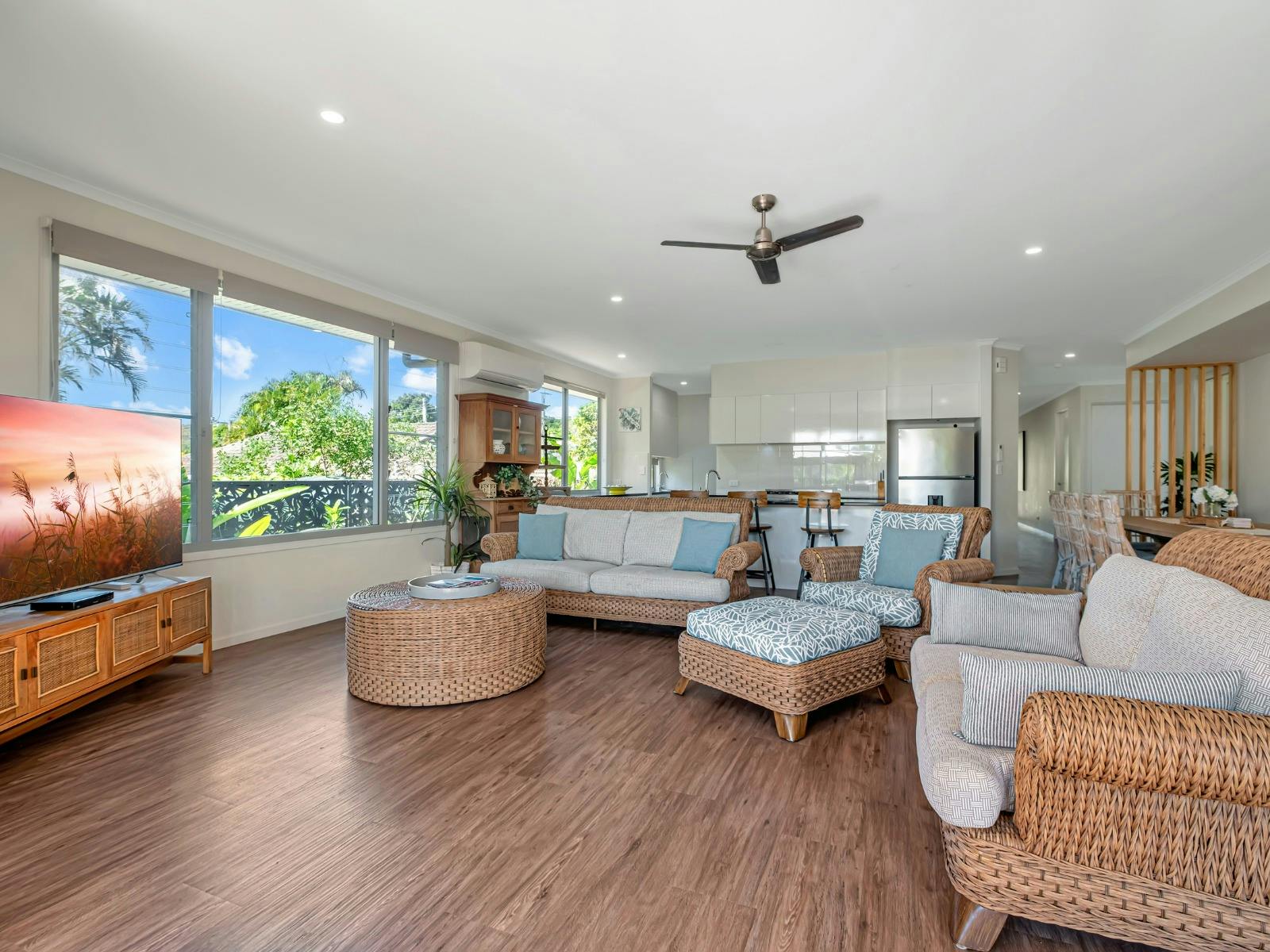 Open plan living, kitchen and dining area
