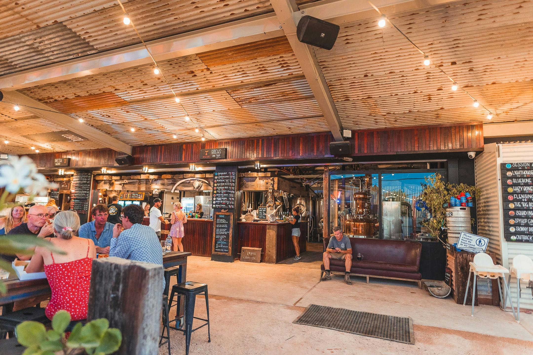 Bar