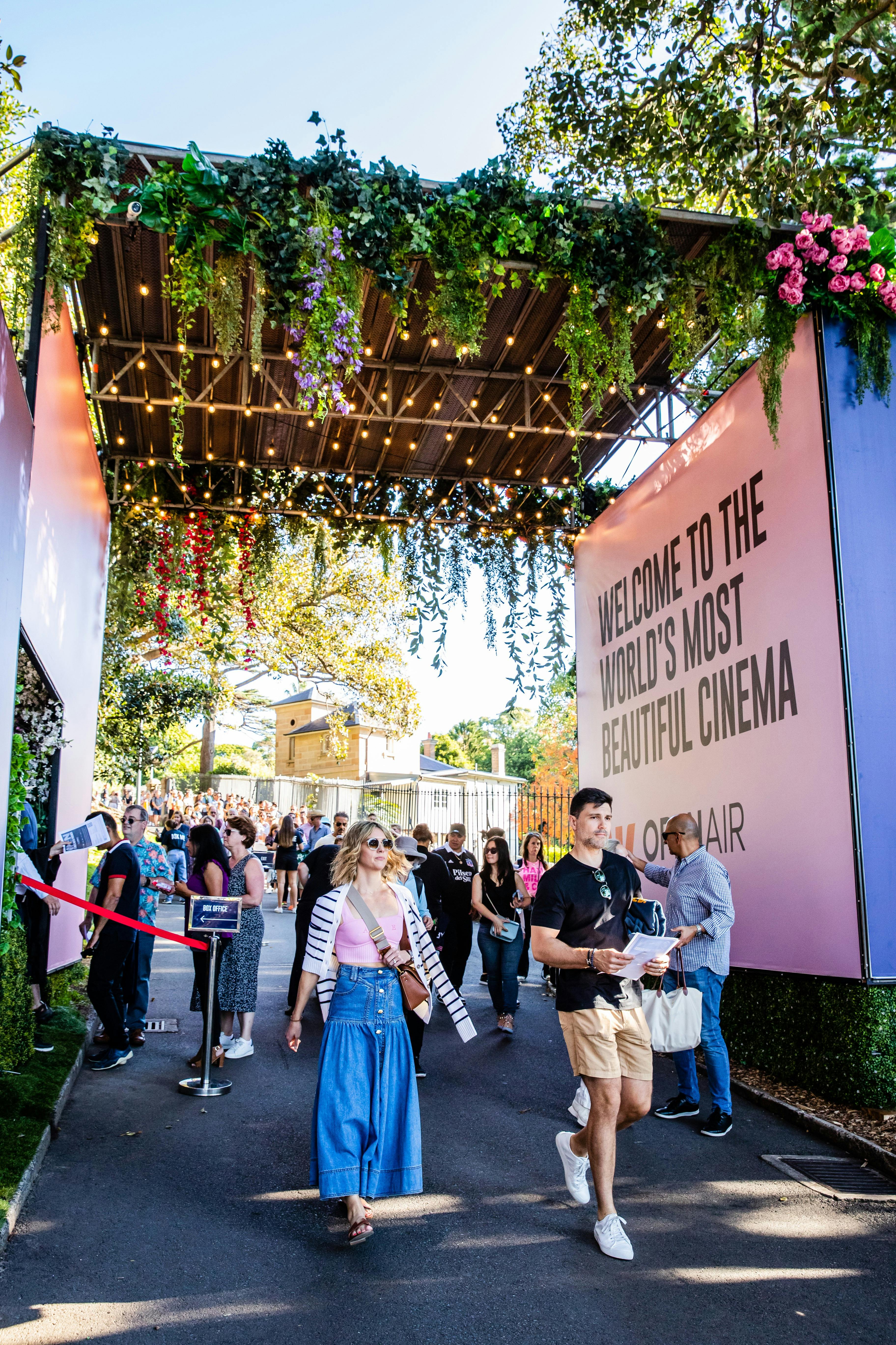 lage amount of people walking in as event gates are opened