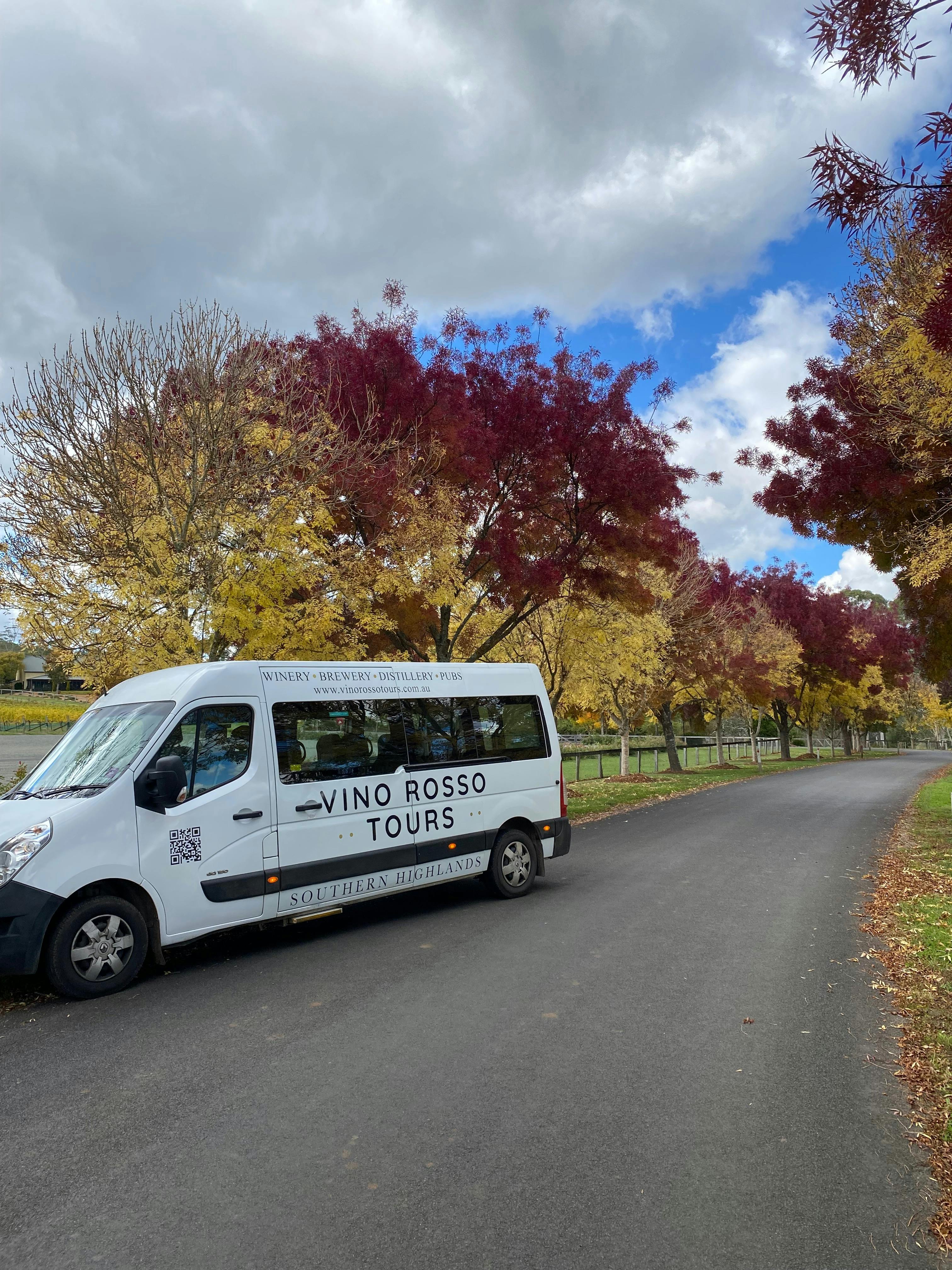 Exploring the Southern Highlands Autumn -  Vino Rosso Tours