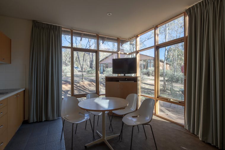 Edeowie Room