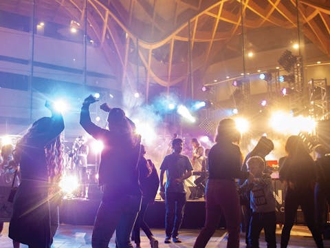 Whalebone 31 739f2c30ed50080e219e6031fdf4e3f6