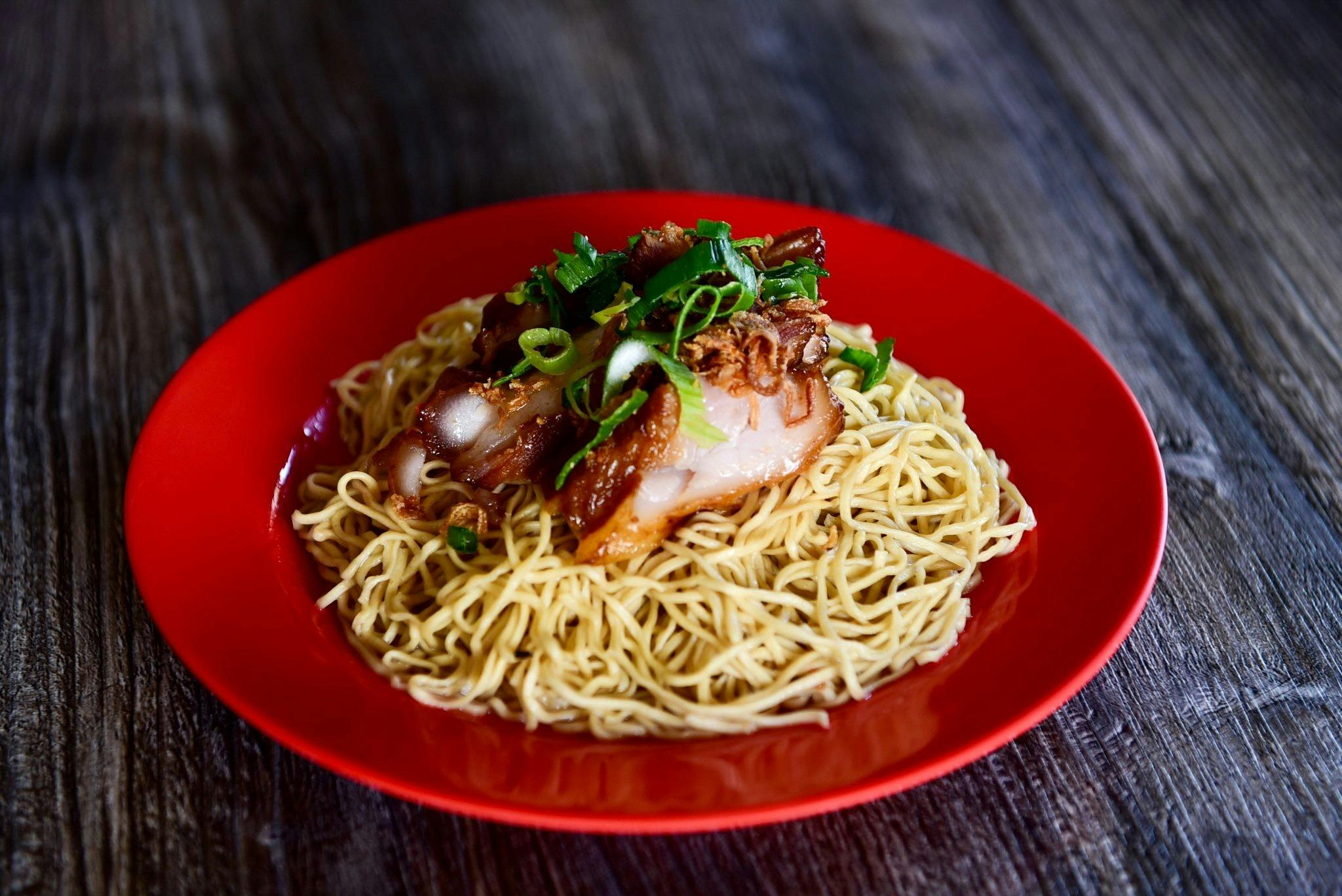 Two Hands Noodles Shop