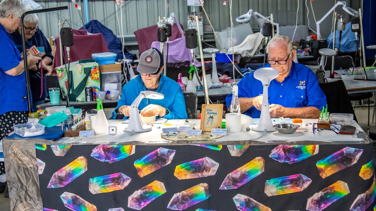 Skin polishing sapphires